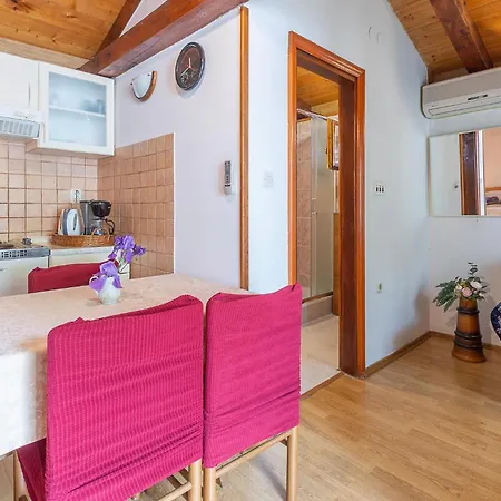 Lovely In With Kitchen Vakantiehuis Kanfanar